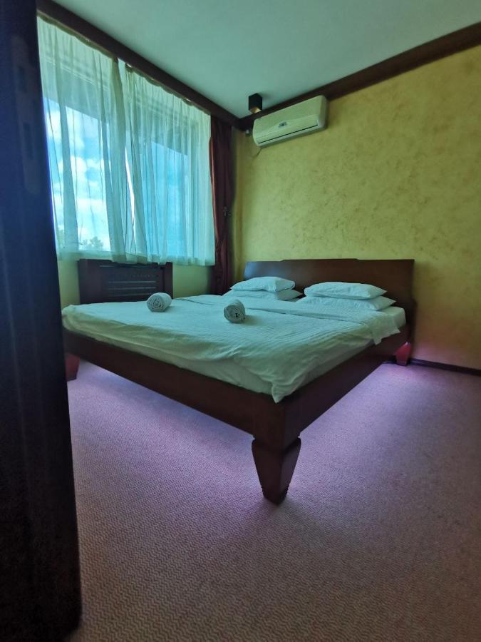 Princ Apartman Novi Sad Exterior foto